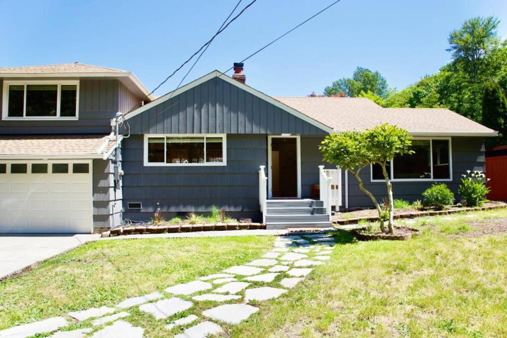 Private Seattle Getaway Home Near Lake Washington! المظهر الخارجي الصورة